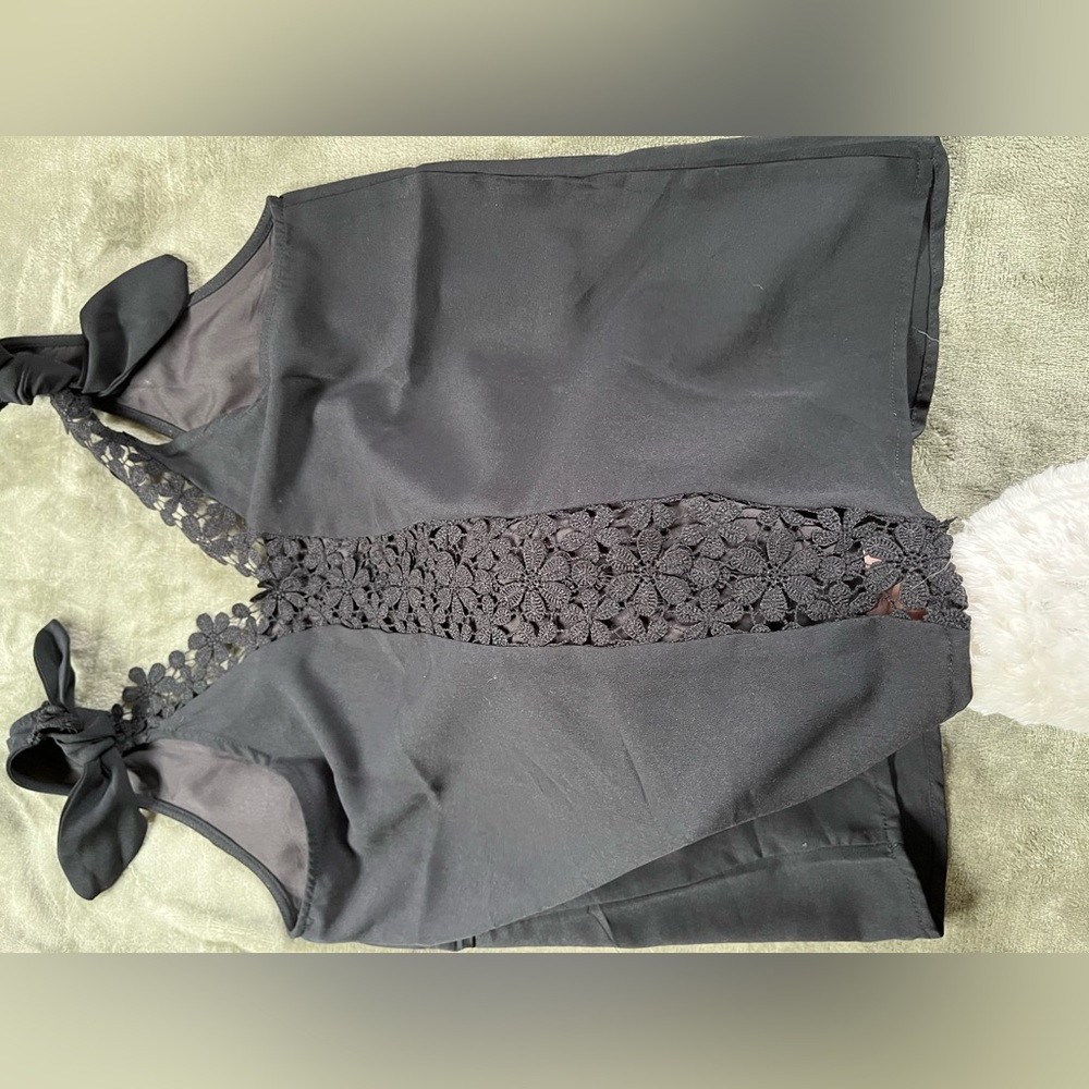Women’s business blouse black lace size M SHEIN